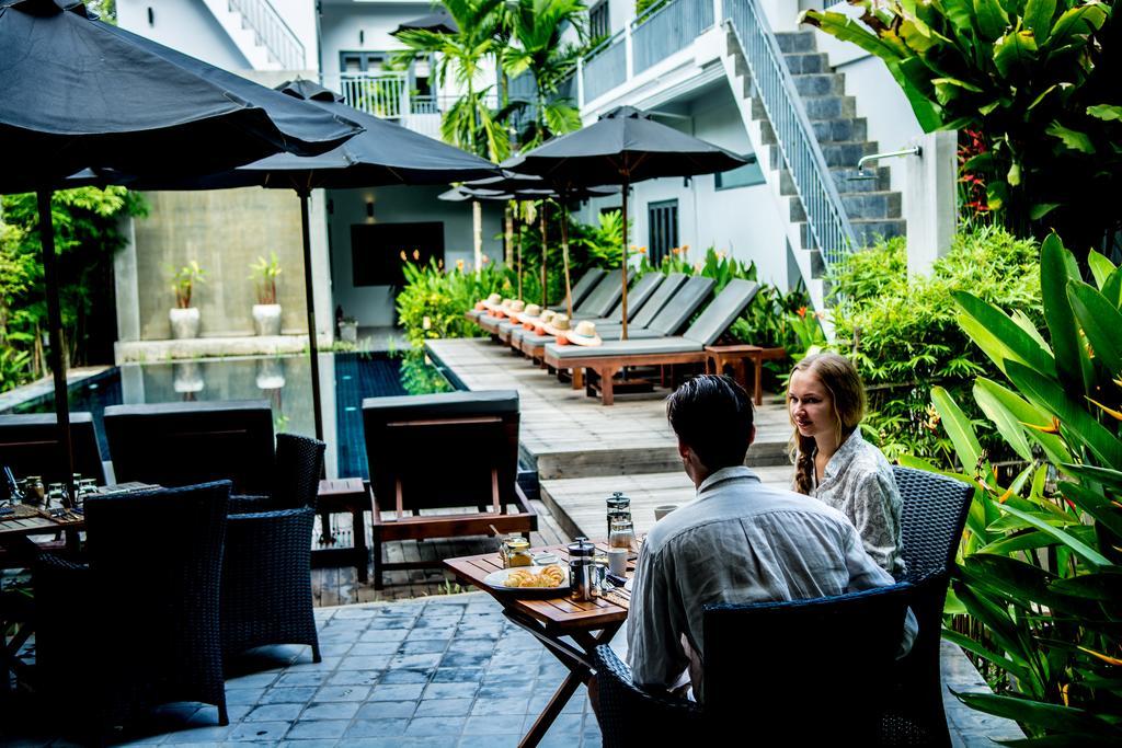 ซานตาคลารา บูทิก โฮเต็ล Hotel เสียมราฐ ภายนอก รูปภาพ