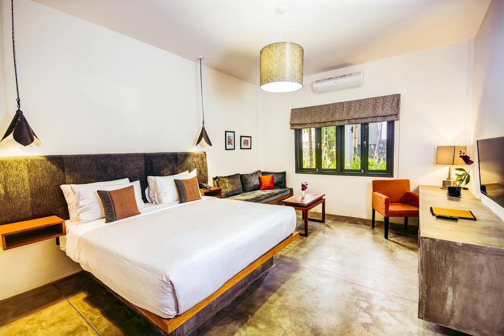 ซานตาคลารา บูทิก โฮเต็ล Hotel เสียมราฐ ภายนอก รูปภาพ