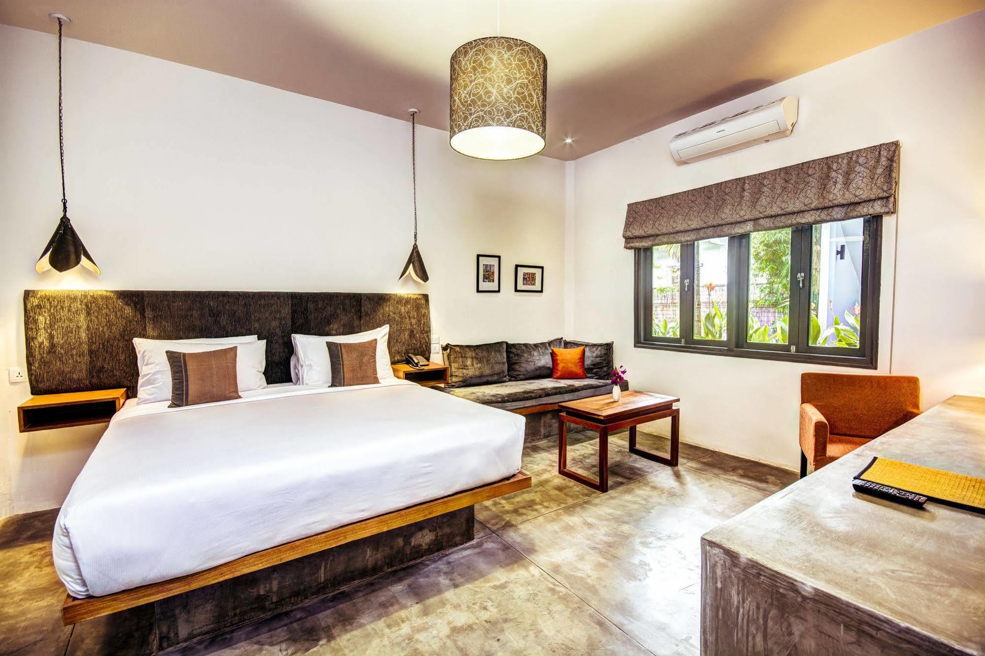 ซานตาคลารา บูทิก โฮเต็ล Hotel เสียมราฐ ภายนอก รูปภาพ
